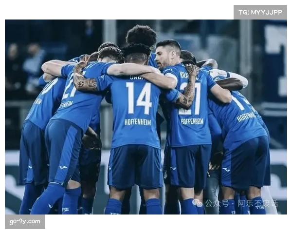 圣保利球迷远征客场，为球队保级呐喊助威